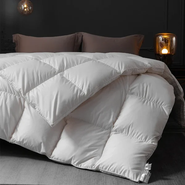 Luxurious Real Goose Down quilts duvets with a bulkiness of 800 and a cleanliness of 1000 Soft Comforter Warmth High Grade - Image 3